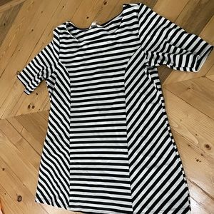 Three Seasons Maternity, L, black and white striped shirt